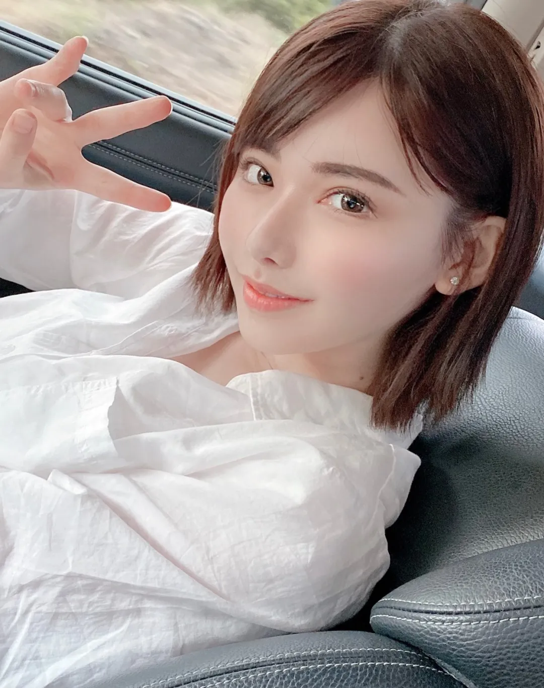 深田奈奈，数字世界的探索与下载魅力